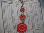 vintage button necklace