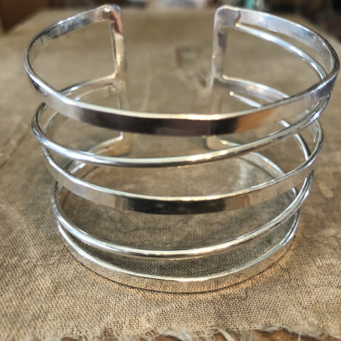 Silver Metal Bracelet with 5 bars