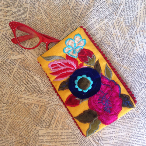 embroidered floral eyeglass holder -  yellow