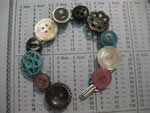 bracelet: vintage buttons